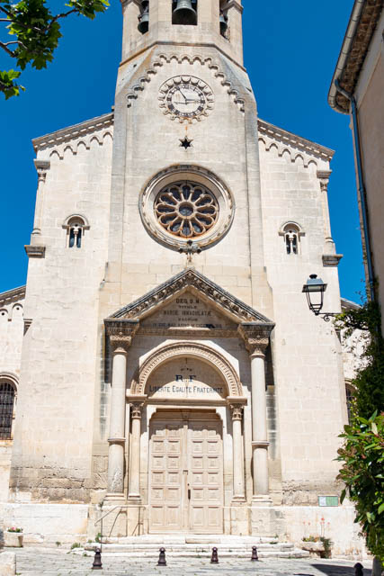 Eglise_saint saturnin lès Apt